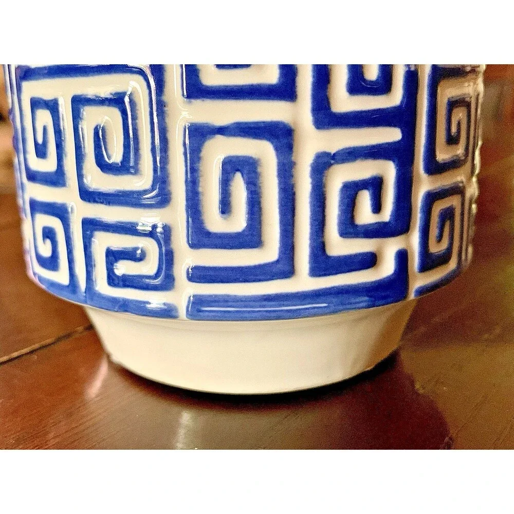 Vtg Inspired Blue White Greek Key Ceramic Vase Chinoiserie Hollywood Regency 10